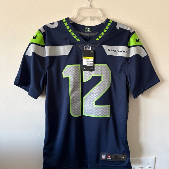 Nike Other - Nike Navy and Lime Green Jersey